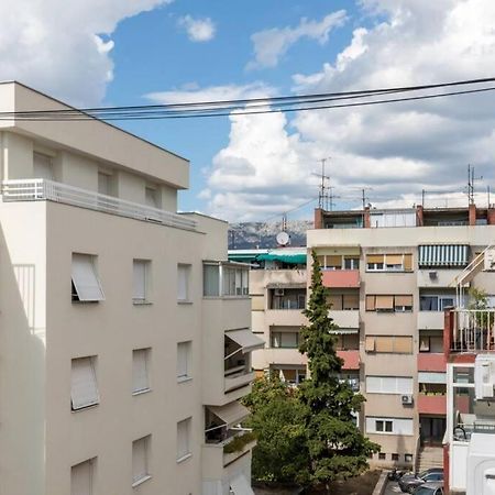 Banana Split Youth Apartment エクステリア 写真