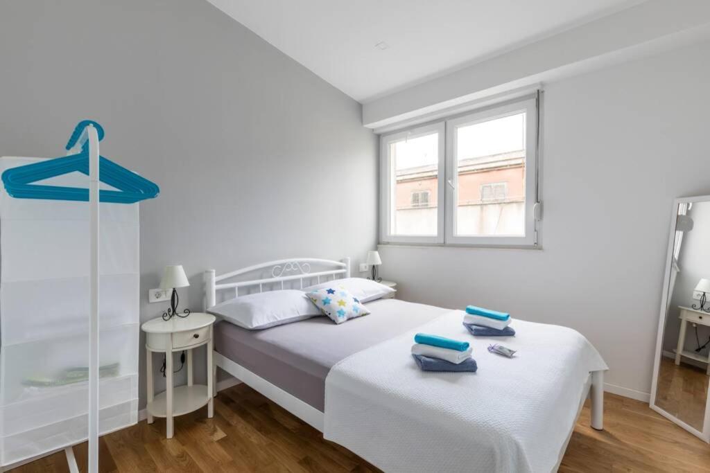 Banana Split Youth Apartment エクステリア 写真